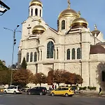 Aпартамент 5 公寓