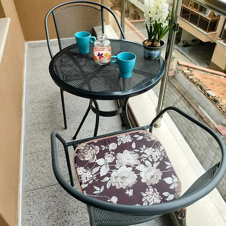 Apartamento Aпартамент 5 *